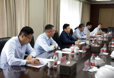 打造向上向前第一象限生力軍 錘煉甘于做人做事作難、受苦受累受屈的企業家隊伍——河南投資集團黨委書記、董事長劉新勇蒞臨安彩高科開展主題教育調研